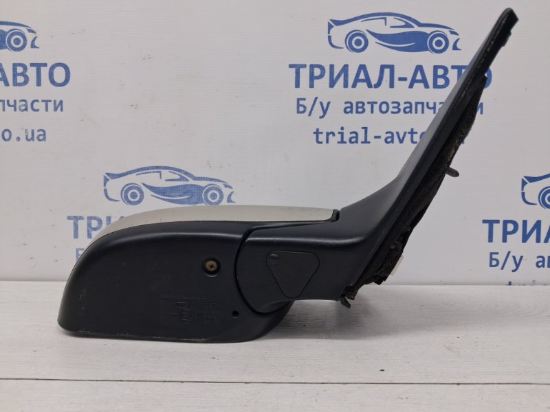 Зеркало правое 3 2003-2009 BK 1.6 бензин Z6