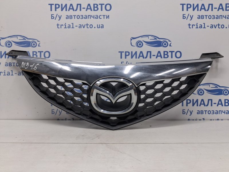 Решетка радиатора Mazda 3 2003-2009 BK 1.6 бензин Z6 BR5H50710C Б/У