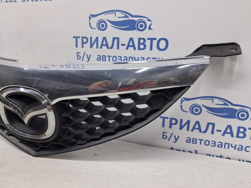 Решетка радиатора Mazda 3 BK 1.6 бензин Z6