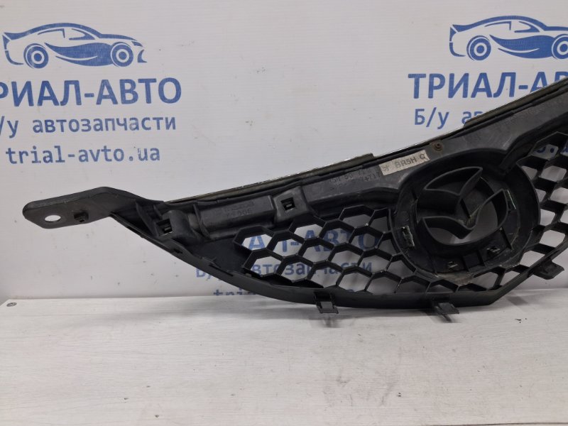 Решетка радиатора 3 2003-2009 BK 1.6 бензин Z6