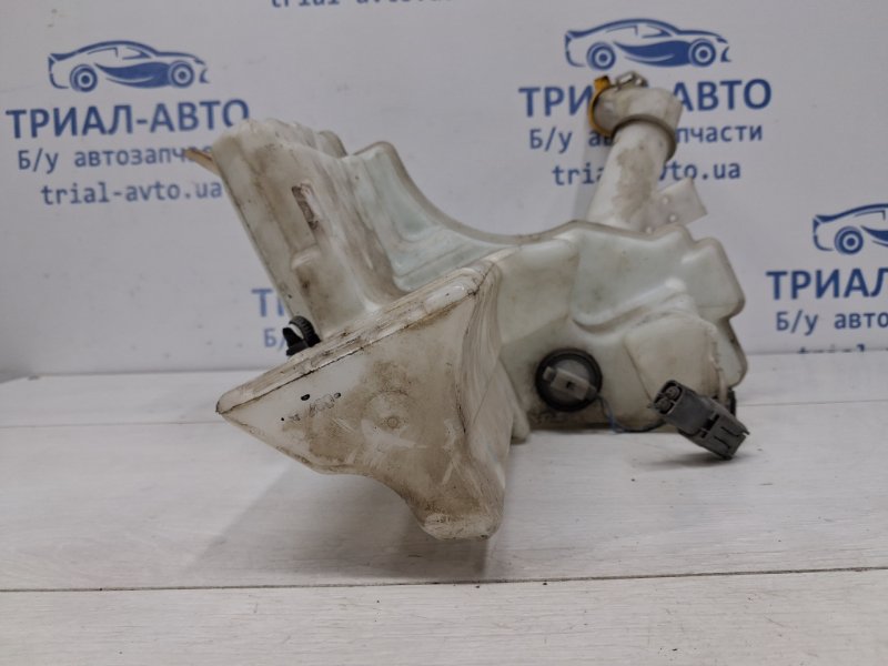 Бачок омывателя Mazda 3 BK 1.6 бензин Z6