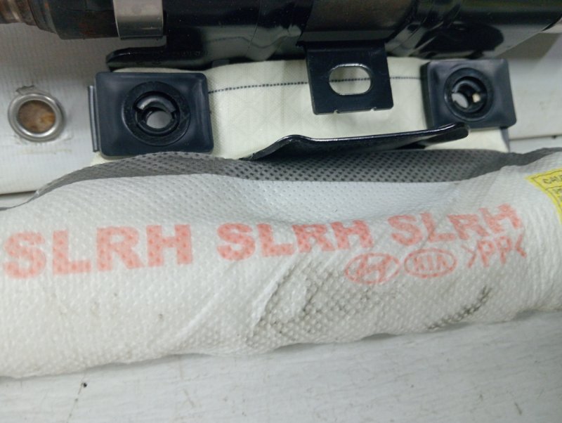 Airbag потолка(шторка) правый Kia Sportage SL 1.7 diesel D4FD
