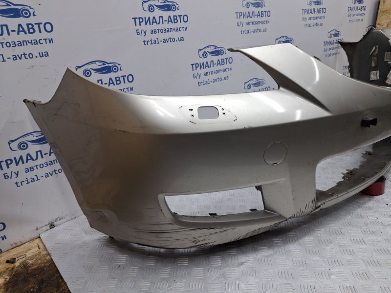 Бампер передний Mazda 3 BK 1.6 бензин Z6