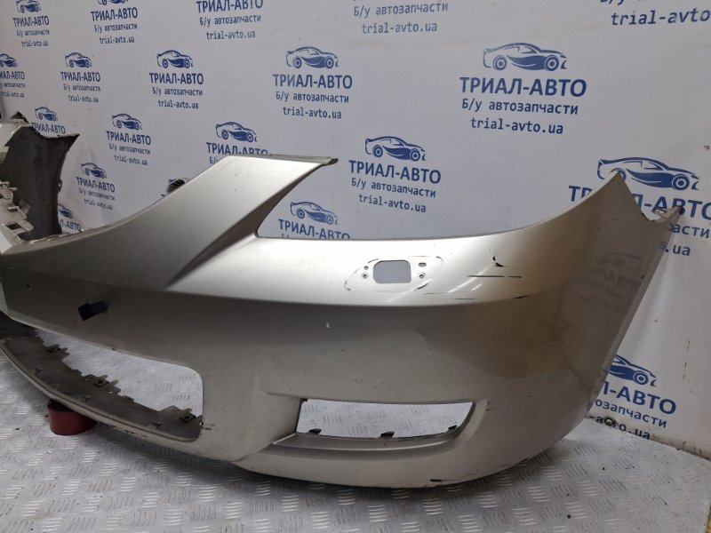 Бампер передний 3 2003-2009 BK 1.6 бензин Z6