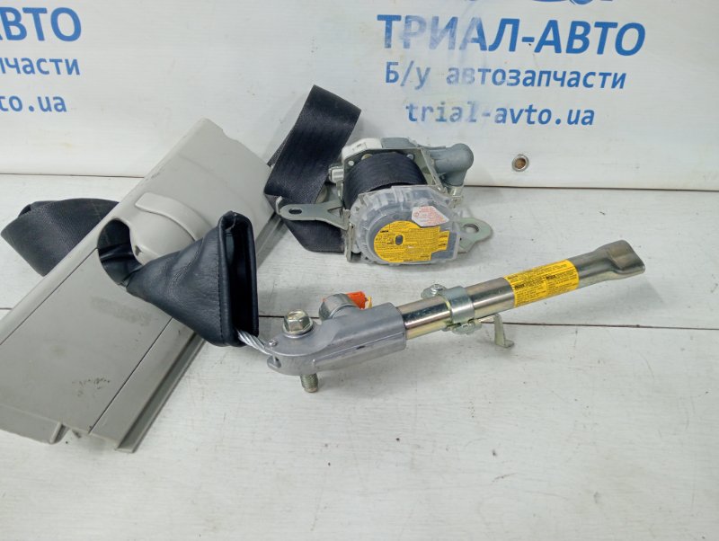 Ремень безопасности передний правый Outback 2009-2014 BR 2.5 бензин Ej253