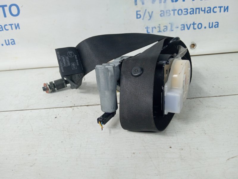 Ремень безопасности передний левый Kia Sportage 2010-2016 SL 1.7 diesel D4FD 888103U210ED Б/У