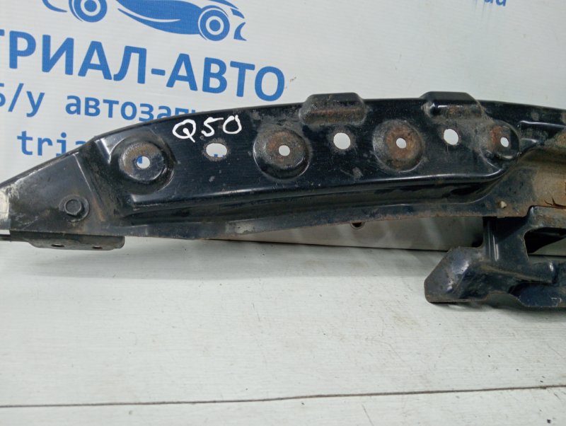 Накладка передней панели Infiniti Q50 V37 2.2 diesel OM651