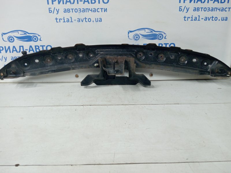 Накладка передней панели Q50 2013- V37 2.2 diesel OM651