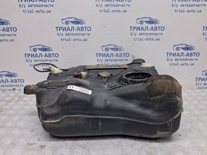 Бак топливный пластик Mazda 3 2003-2009 BK 1.6 бензин Z6 BP4K42110D Б/У