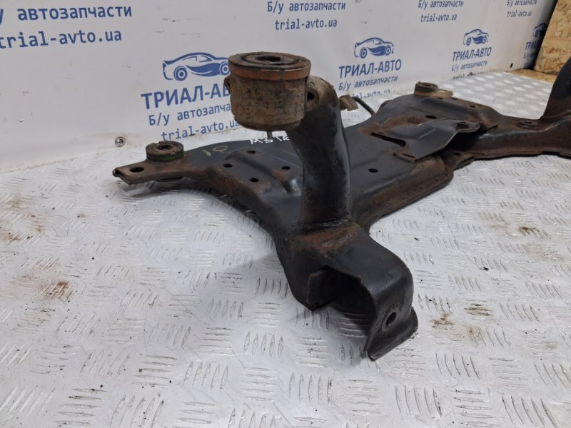 Балка передней подвески Mazda 3 BK 1.6 бензин Z6