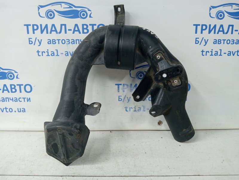 Воздухозаборник RAV 4 2012-2018 A40 2.2 diesel 2ADFTV