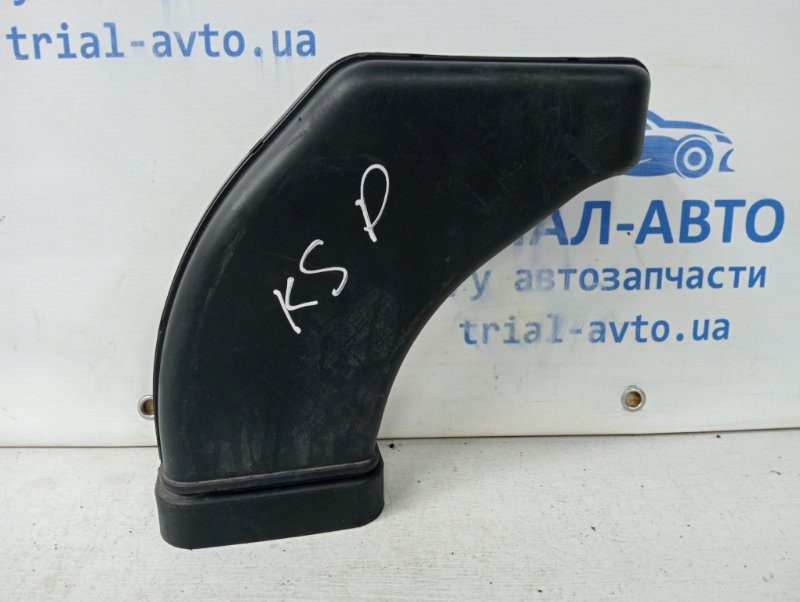 Воздухозаборник Kia Sportage 2010-2016 SL 1.7 diesel D4FD 282102s000 Б/У