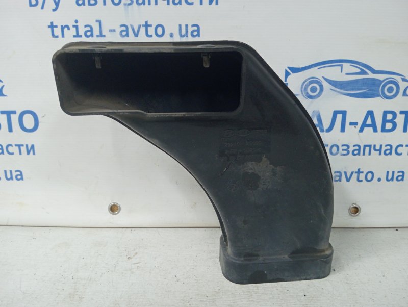 Воздухозаборник Sportage 2010-2016 SL 1.7 diesel D4FD