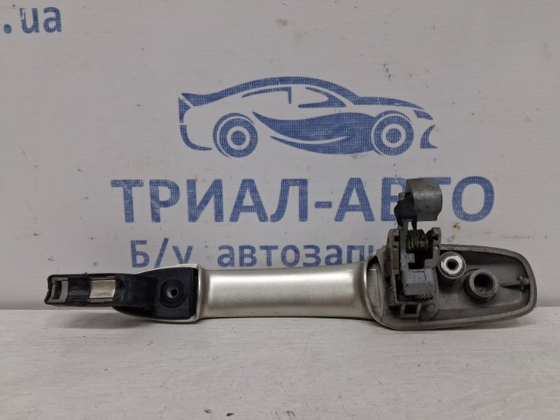 Ручка двери внешняя задняя правая Mazda 3 BK 1.6 бензин Z6
