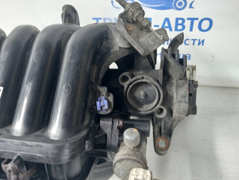 Коллектор впускной пластик 3 2003-2009 BK 1.6 бензин Z6