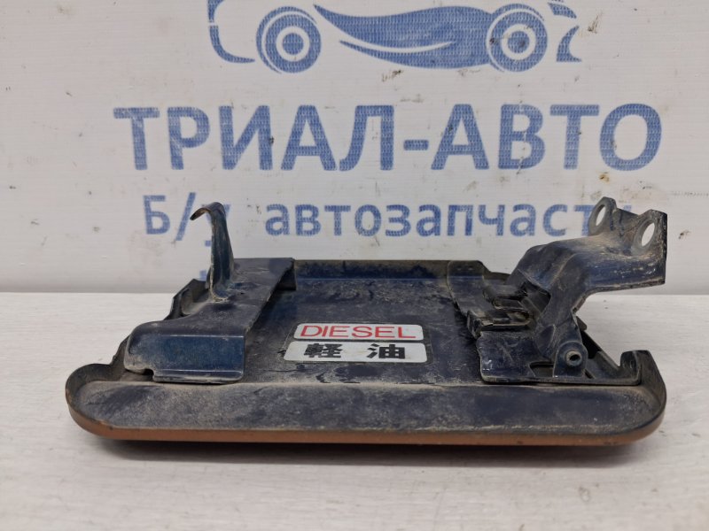 Лючок бака Mitsubishi Pajero Sport K9 2.5 Diesel 4D56