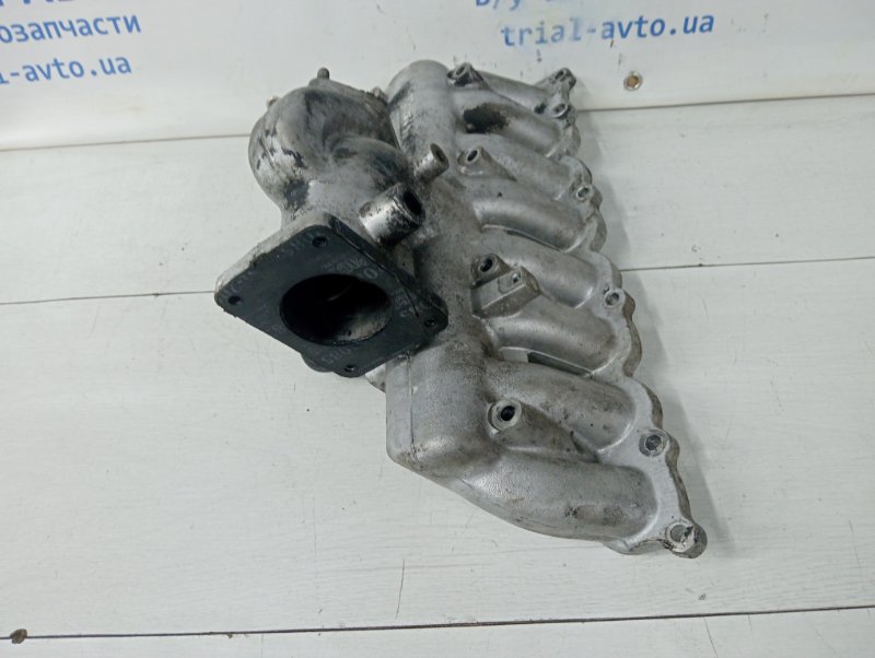 Коллектор впускной металл Sorento 2002-2009 BL 2.5 diesel D4CB