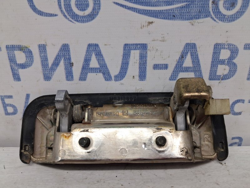 Ручка двери внешняя передняя правая Mitsubishi Pajero Sport K9 2.5 Diesel 4D56