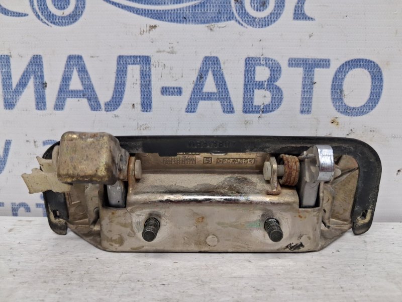 Ручка двери внешняя передняя левая Mitsubishi Pajero Sport K9 2.5 Diesel 4D56