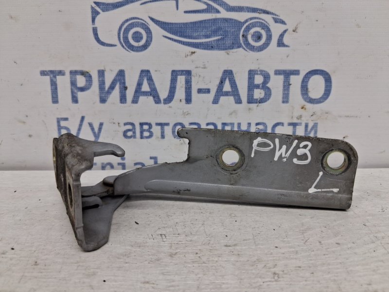 Петля капота левая Pajero Wagon 1999-2006 3 3.2 Дизель 4M41