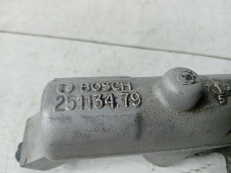 Тормозной цилиндр главный Avensis 2003-2009 T25 1.8 бензин 1ZZFE