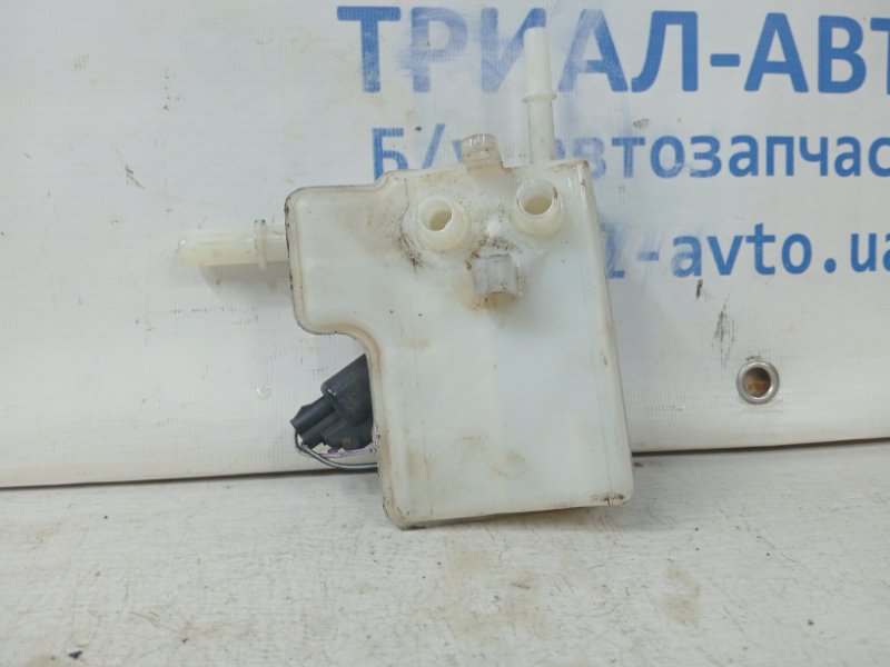 Бачок главного тормозного цилиндра Kuga 2013-2019 CBS 2.0 diesel