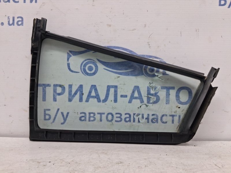 Стекло двери задней левой (форточка) 3 2003-2009 BK 1.6 бензин Z6