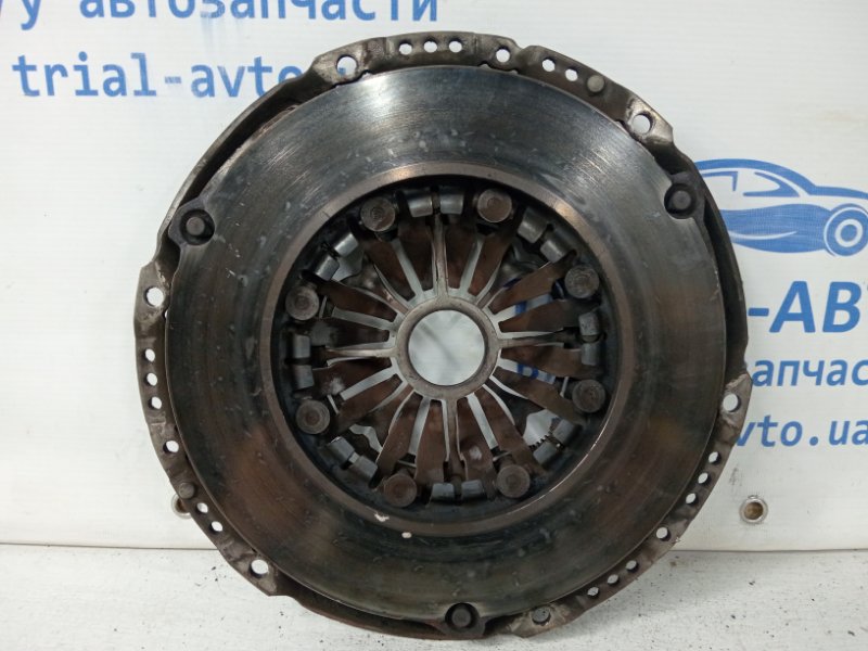 Корзина сцепления Toyota RAV 4 A40 2.2 diesel 2ADFTV