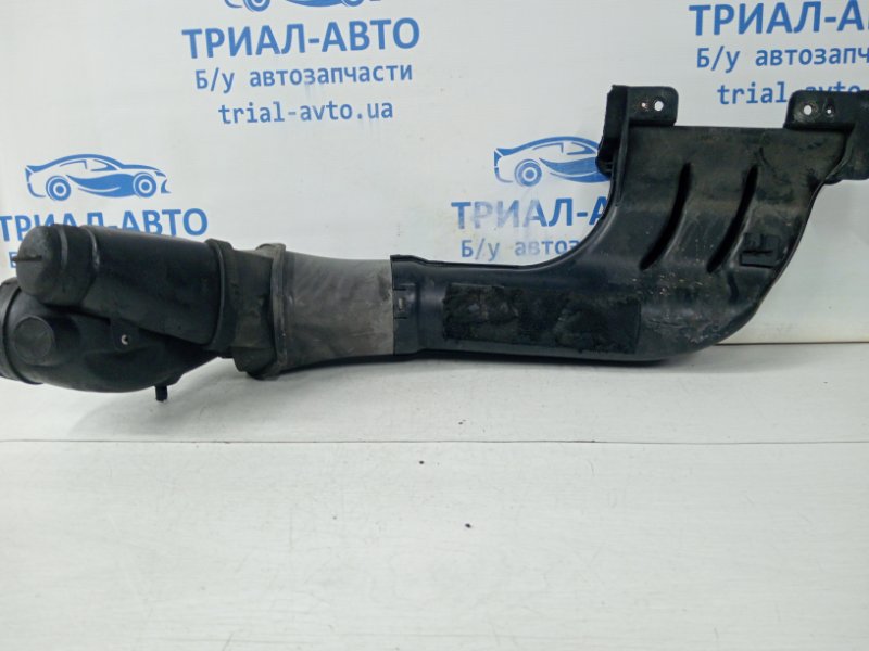 Воздухозаборник Pajero Wagon 2000-2006 3 3.2 Дизель 4M41