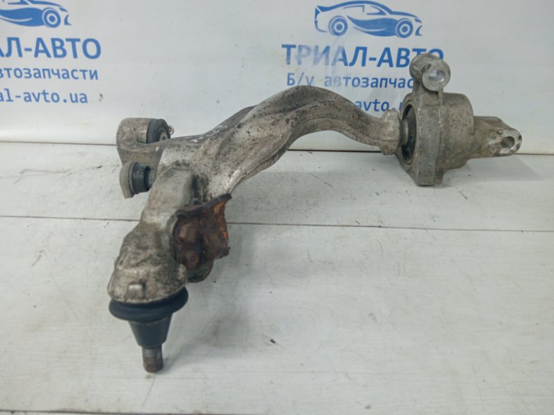 Рычаг передний нижний левый Q50 2013- V37 2.2 diesel OM651