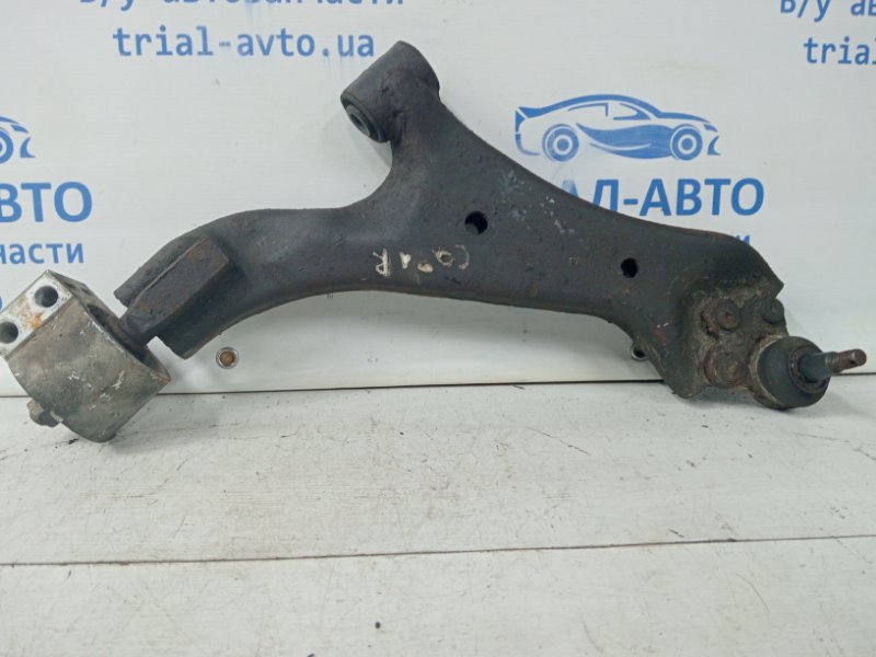 Рычаг передний нижний правый Chevrolet Captiva 2006-2011 C100 2.4 бензин Z24SED 96819162 Б/У