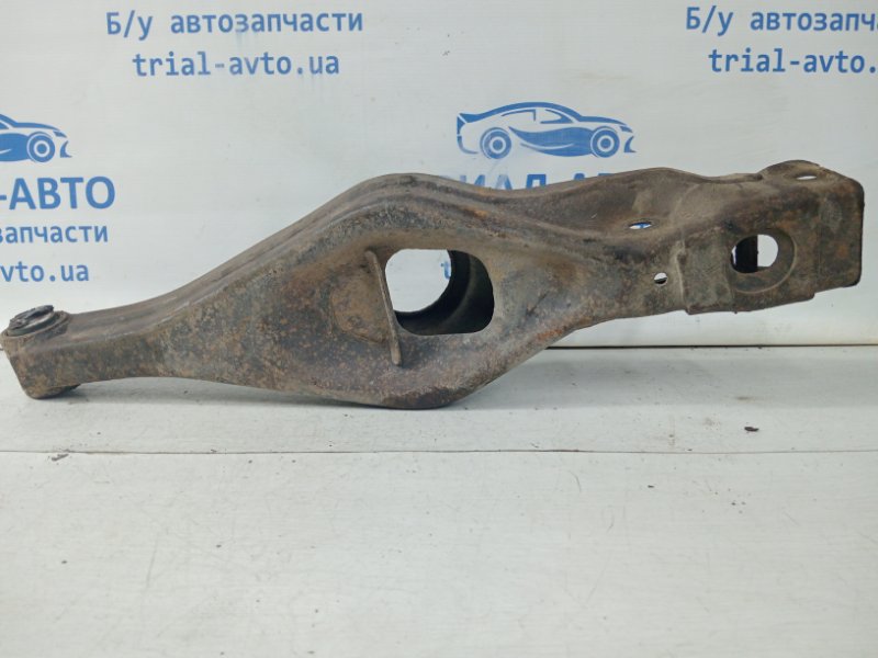 Рычаг задней подвески нижний поперечный (под пружину) Pajero Wagon 2006-2022 4 3.2 Дизель 4M41