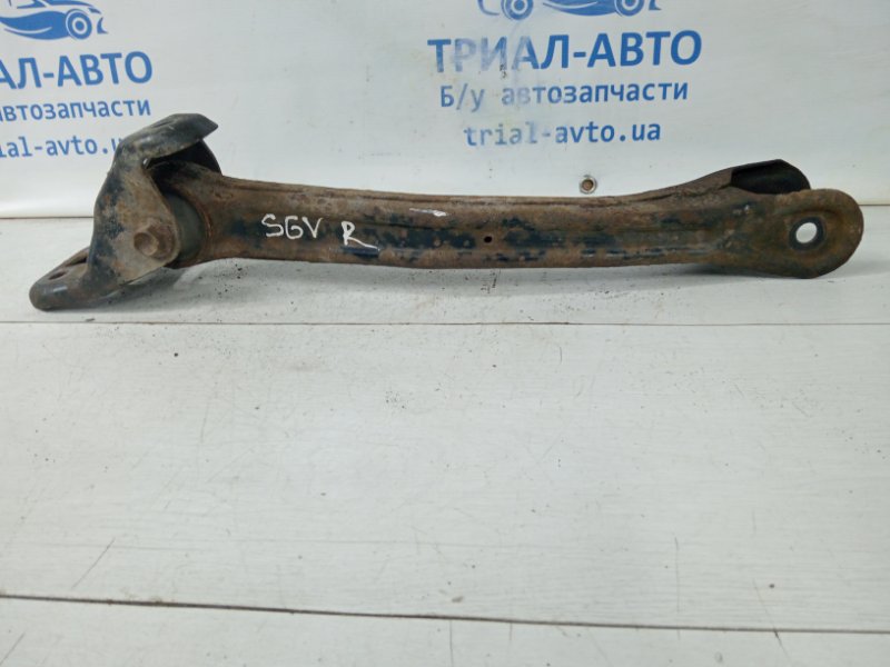 Рычаг задней подвески продольный правый Suzuki Grand Vitara 2006-2014 JT 2.4 бензин J24B 4630565J00 Б/У