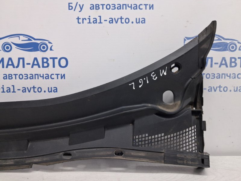 Дефлектор дворников левый Mazda 3 BK 1.6 бензин Z6