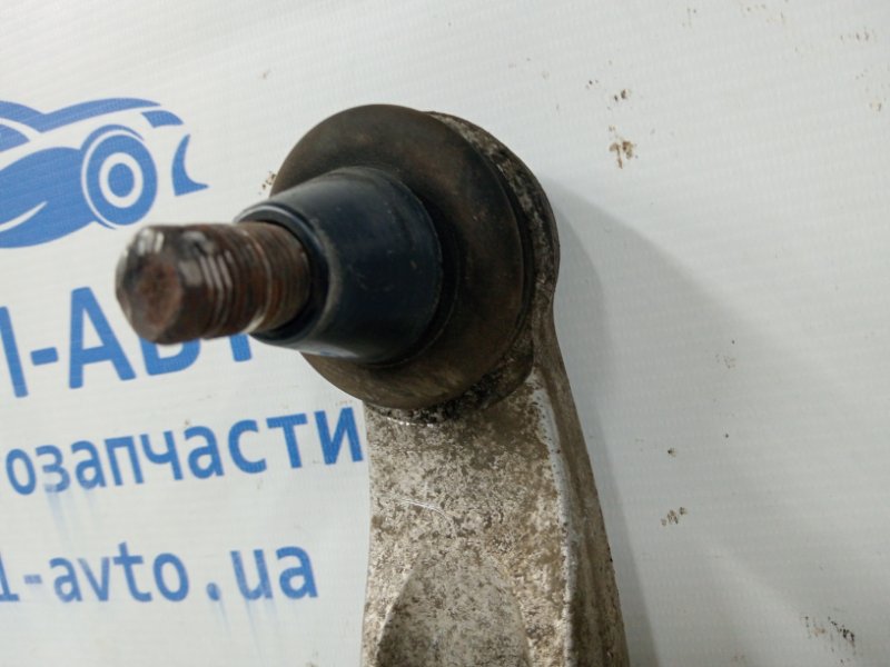 Рычаг задний поперечный верхний правый Infiniti Q50 V37 2.2 diesel OM651