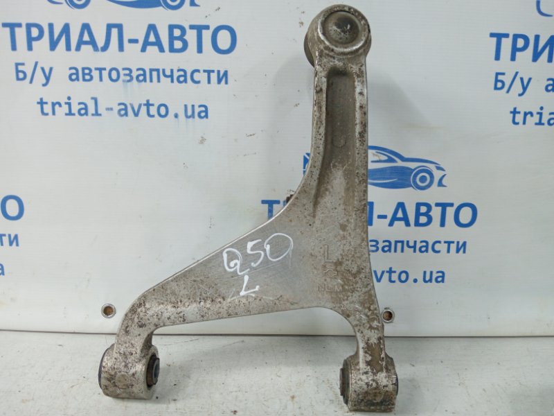 Рычаг задний поперечный верхний левый Infiniti Q50 2013- V37 2.2 diesel OM651 555021MA0B Б/У