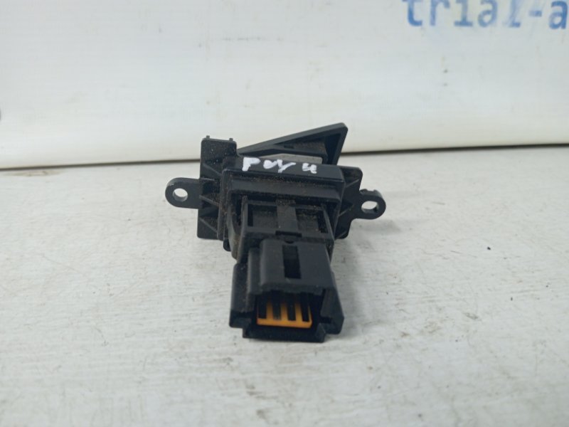 Кнопка аварийки Mitsubishi Pajero Wagon 2006-2022 4 3.2 Дизель 4M41 8614A026 Б/У