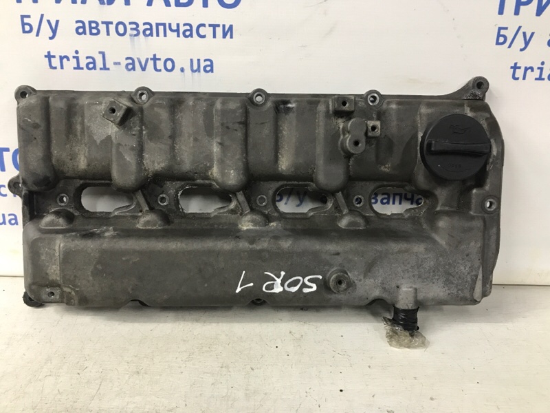 Крышка клапанная Kia Sorento 2002-2009 BL 2.5 diesel D4CB 224104A010 Б/У