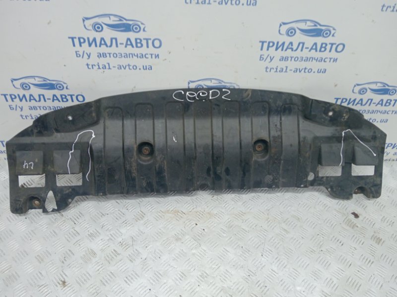 Защита бампера переднего Kia Ceed 2012-2018 JD 1.6 diesel D4FB 29110A2000 Б/У