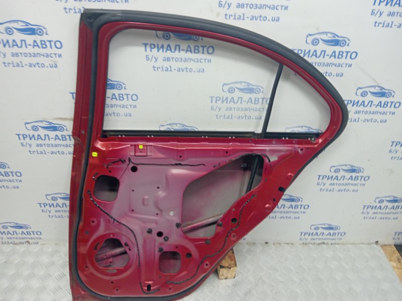 Дверь задняя правая Lancer 2007-2017 10 1.5 бензин 4a91