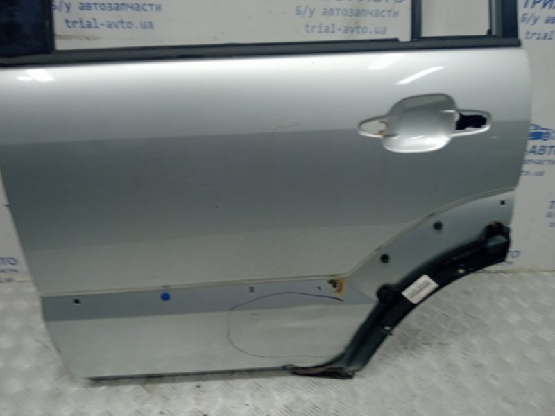 Дверь задняя левая Prado 2002-2009 J120 4.0 1GR-FE