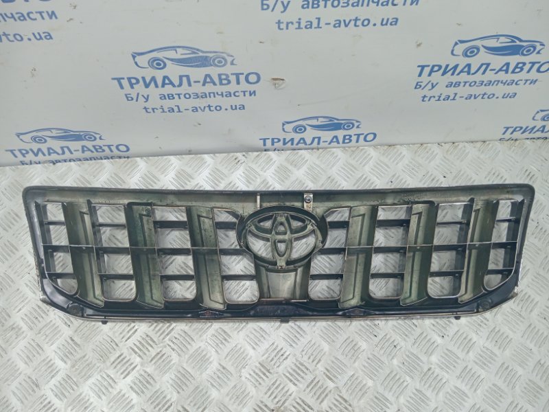 Решетка радиатора Prado 2002-2009 J120 4.0 1GR-FE