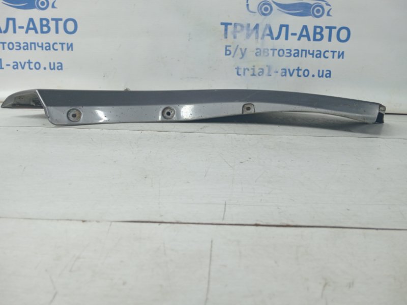 Накладка двери задняя правая Outlander 2003-2006 cu 2.4 бензин 4G69