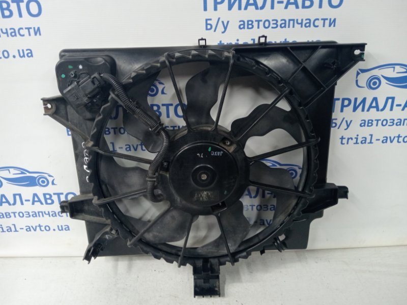 Диффузор с вентилятором радиатора Ceed 2012-2018 JD 1.6 diesel D4FB