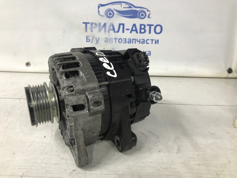 Генератор Kia Ceed 2012-2018 JD 1.6 diesel D4FB 373002A850 контрактная