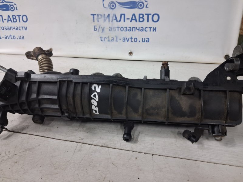 Коллектор впускной пластик Kia Ceed 2012-2018 JD 1.6 diesel D4FB 283102A760 Б/У