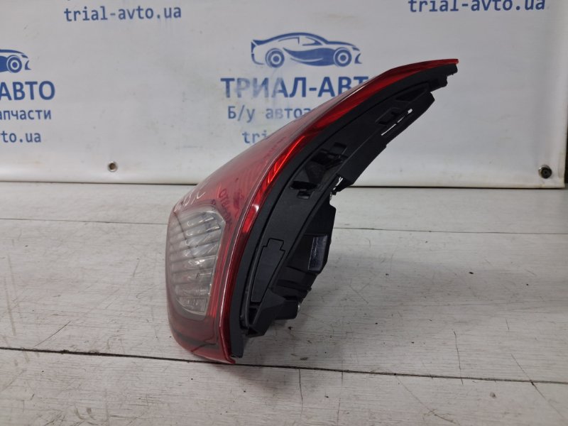 Фонарь задний внутренний правый Mazda CX 5 KE 2.2 diesel