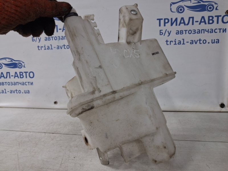Бачок омывателя Mazda CX 5 2011-2017 KE 2.2 diesel KD5367481 Б/У