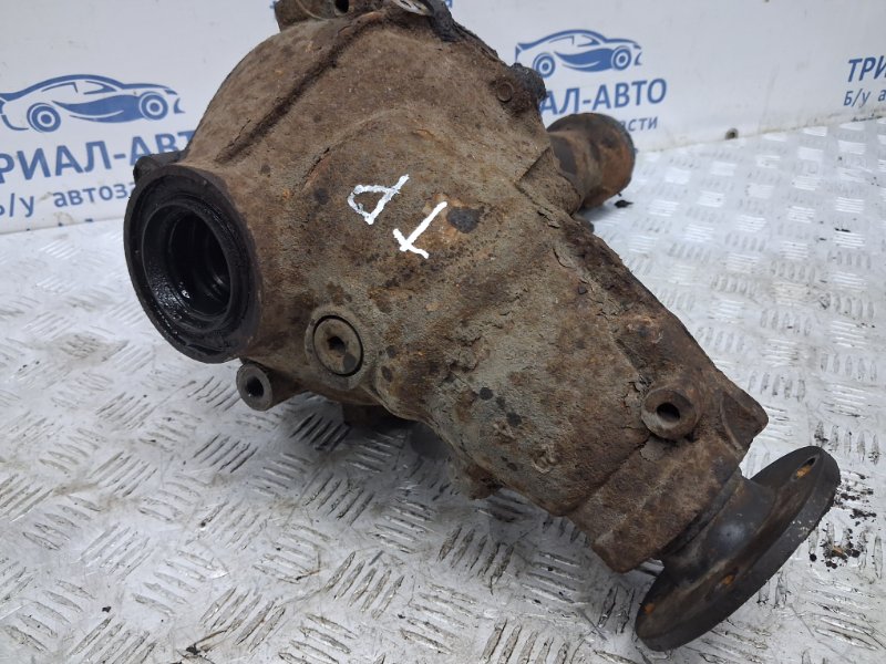 Редуктор передний Prado 2002-2009 J120 4.0 1GR-FE