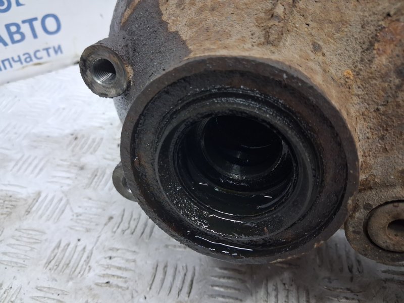 Редуктор передний Prado 2002-2009 J120 4.0 1GR-FE